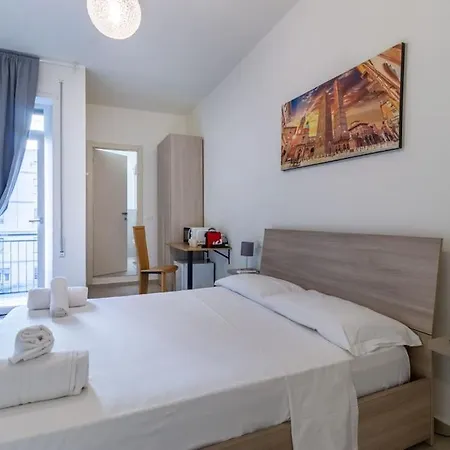 Delle Casse 5 *